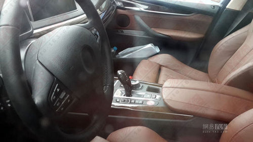 寶馬改款X3國(guó)內(nèi)諜照曝光 預(yù)計(jì)明年發(fā)布