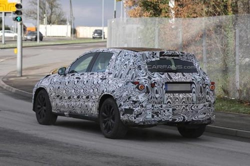 [新車諜報]換代奔馳GLK路試曝光 明年上市