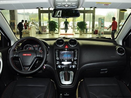 虎視眈眈 奇瑞瑞虎5/哈弗H6對比導購