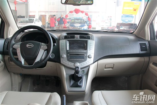 比亞迪 比亞迪S6