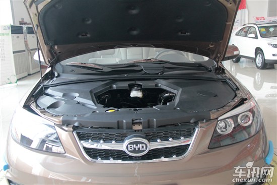 比亞迪 比亞迪S6