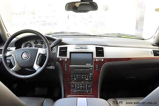 全新進口凱迪拉克凱雷德現(xiàn)車 優(yōu)惠10.8萬元