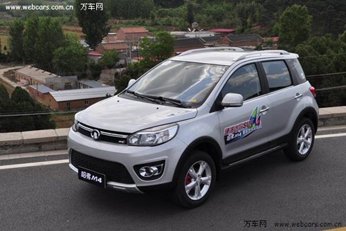 哈弗M4
