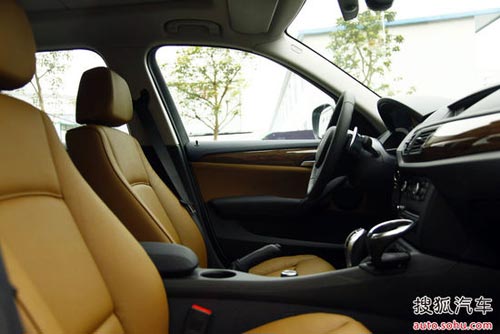 寶馬 X1 實(shí)拍 內(nèi)飾 圖片