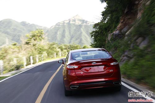 福特 蒙迪歐 實(shí)拍 評(píng)測(cè) 圖片