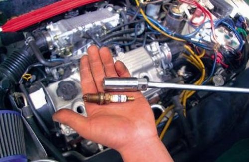 天冷常遇打不著火 專家建議先查火花塞