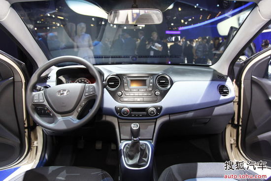 現(xiàn)代 i10 實拍 其它 圖片