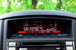 試駕進口2014款三菱帕杰羅SUV 全能高手