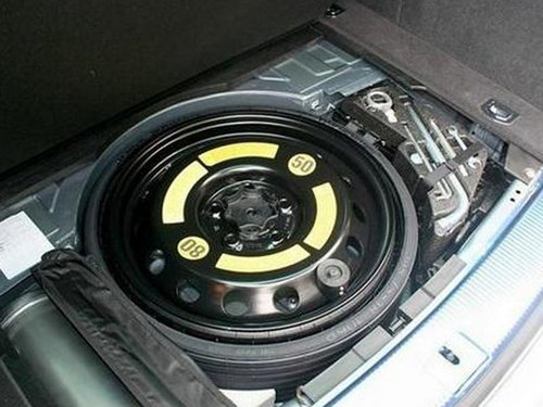 汽車備胎四年需換 存儲(chǔ)時(shí)需調(diào)整好胎壓