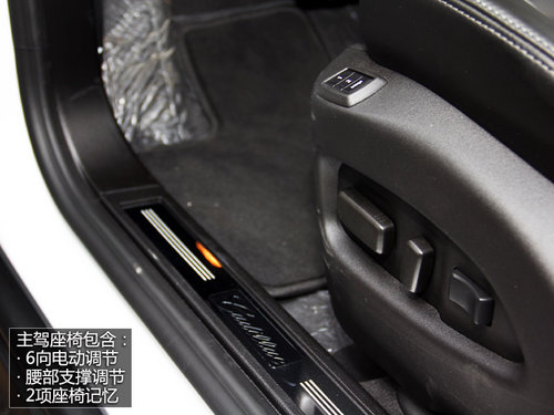 不做平凡的SUV 試駕凱迪拉克2013款SRX