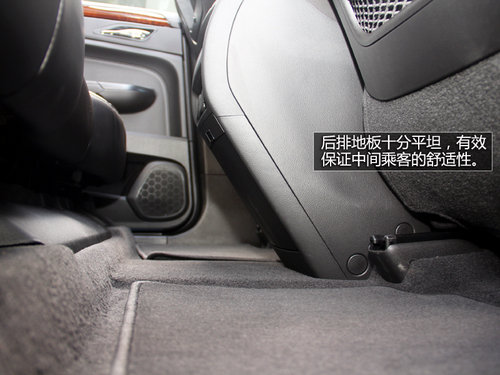 不做平凡的SUV 試駕凱迪拉克2013款SRX