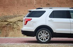 FBI大批出動(dòng)！福特新探險(xiǎn)者尊享型試駕