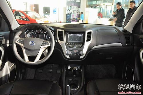 長安 CS35 實拍 內飾 圖片