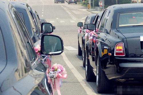 史上最貴婚車總價超1億 十輛勞斯萊斯