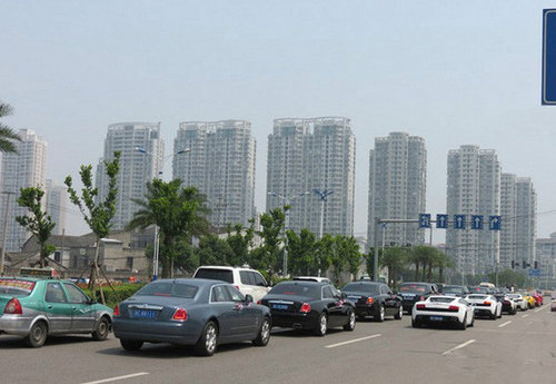 史上最貴婚車總價超1億 十輛勞斯萊斯