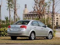 推薦1.5手動經典版 別克新凱越購買指南