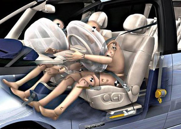 40公里時速就能要你命 解析安全帶的使命