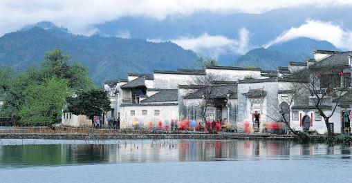 宏村煙雨 許志偉 攝