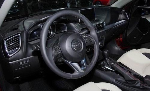 2013廣州車展 新一代馬自達3正式亮相