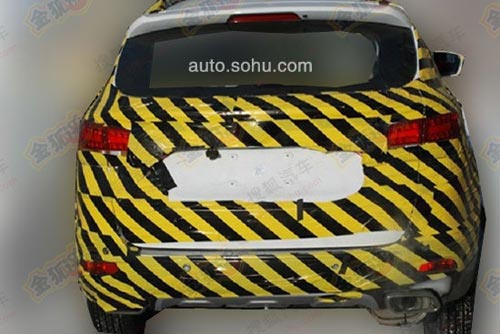 東風最新SUV諜照