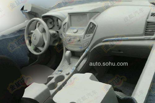 東風最新SUV諜照