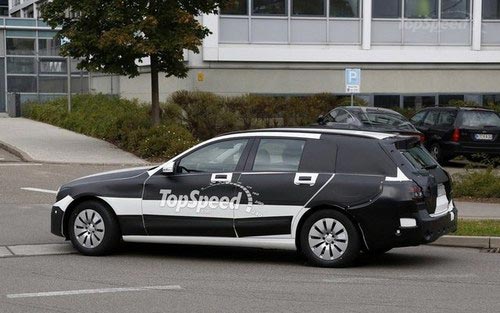 明年9月發布 奔馳C級旅行車路試諜照