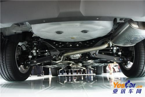 2013款 2.0T 自動豪華導(dǎo)航版 亞訊車網(wǎng) www.yescar.cn