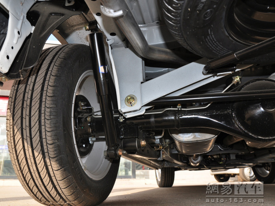 一汽S80 2013款 1.5MT都市 時(shí)尚版(5座)