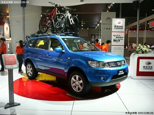 10.98-13.88萬 陸風X8 2.0T汽油版上市