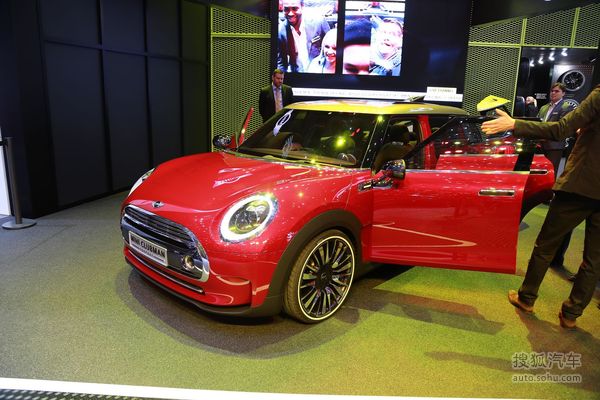 MINI CLUBMAN概念車日內瓦車展實拍