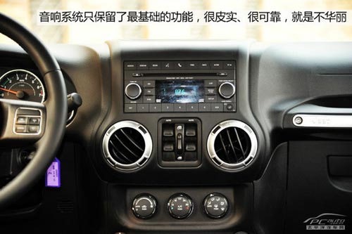 實拍牧馬人3.0L 四門版 Sahara 全新動力