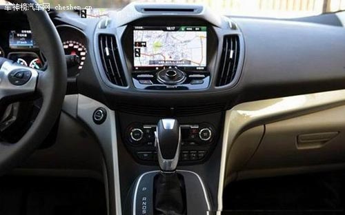 時尚+多配 四款合資品牌城市型SUV推薦 東風日產奇駿,長安福特翼虎,東風標致3008,一汽豐田RAV4