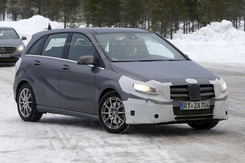 新款奔馳B級(jí)諜照