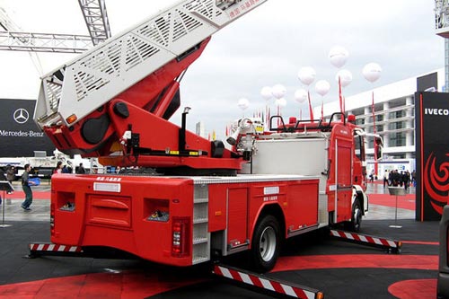 另類和平天使 天價防彈SUV/裝甲車/警車!