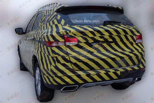 東風風神全新SUV車型諜照