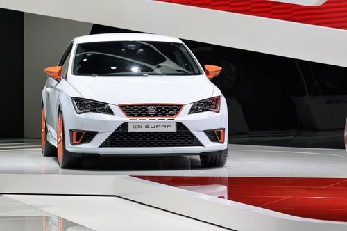 無奈之下的苦中作樂 日內瓦車展回望