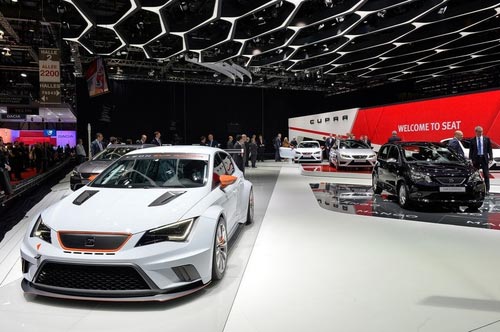 無奈之下的苦中作樂 日內瓦車展回望