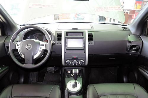 2012款奇駿實(shí)拍 2012款奇駿實(shí)拍