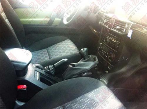 北汽B80無偽實拍曝光 外形酷似奔馳G級