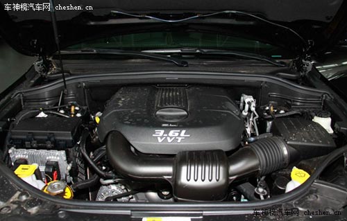 美式大塊頭 4款性能強勁肌肉SUV推薦 JEEP大切諾基，凱迪拉克SRX，道奇酷威，福特銳界