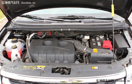 美式大塊頭 4款性能強勁肌肉SUV推薦 JEEP大切諾基，凱迪拉克SRX，道奇酷威，福特銳界