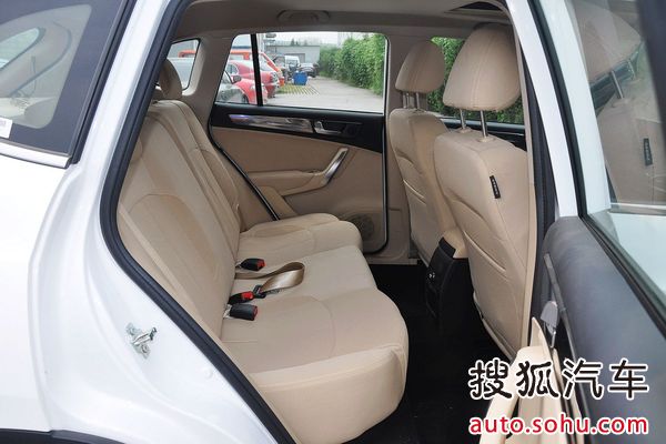 中華 V5 實拍 內飾 圖片 中華 V5 實拍 內飾 圖片