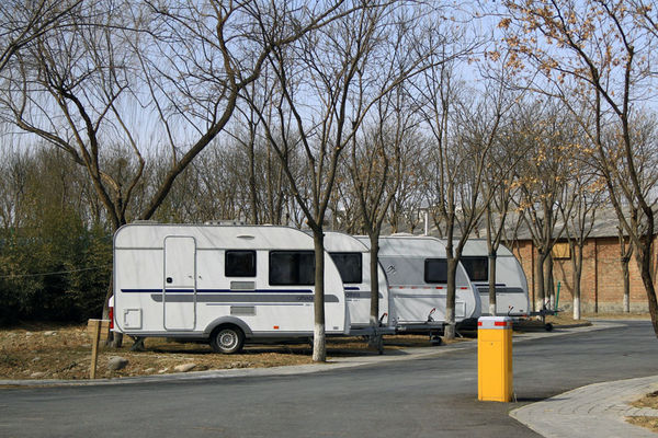 輪上的移動城堡 詳解房車構造及使用方法