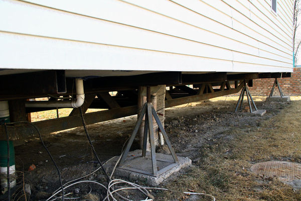 輪上的移動城堡 詳解房車構造及使用方法