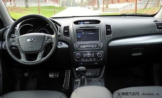 攜一家老小春游 4款超值大空間七座SUV推薦 雪佛蘭科帕奇,起亞索蘭托,三菱歐藍德,豐田漢蘭達