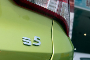 10萬(wàn)元時(shí)尚SUV PCauto實(shí)拍解析海馬S5