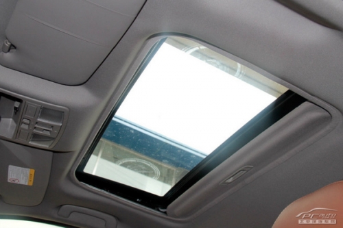 10萬(wàn)元時(shí)尚SUV PCauto實(shí)拍解析海馬S5