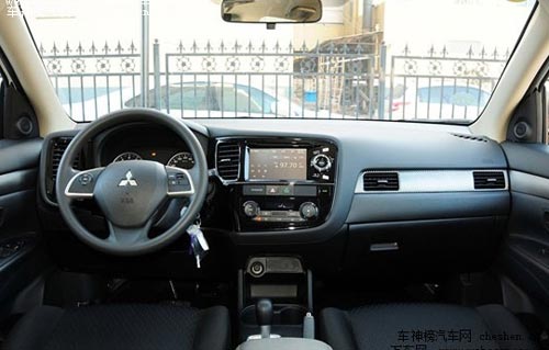 五一小長假自駕游 4款夠氣場四驅(qū)SUV車型推薦 四驅(qū)SUV車型推薦，廣汽豐田，漢蘭達，雷諾，科雷傲，東風本田，CR-V，進口三菱，歐藍德，