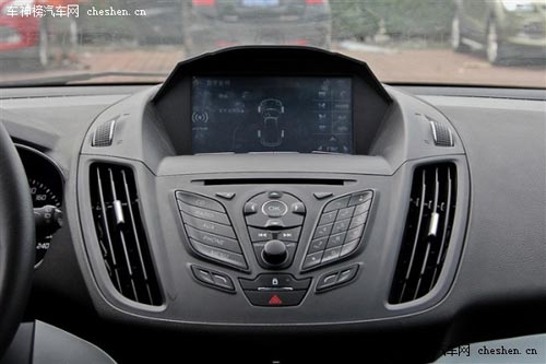 各種需求都滿足 四款運(yùn)動(dòng)型城市SUV車型推薦 福特,翼虎,豐田,RAV4,大眾,途觀,馬自達(dá),CX-5