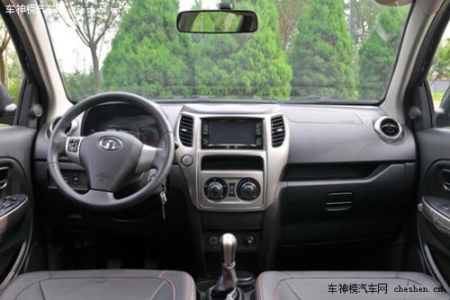 家用休閑全能代步車 四款自主品牌SUV 家用,休閑,全能,代步車,自主品牌,SUV,風(fēng)行景逸X5,吉利英倫SX7,江淮瑞風(fēng)S5,長城M4